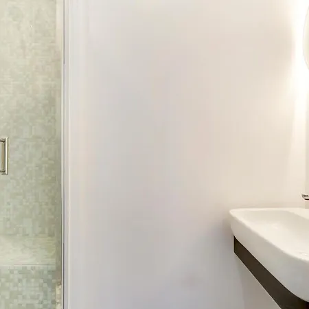 Daire Pick A Flat's Rue Pajol - La Chapelle *